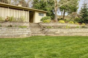 Why Hire A Retaining Wall Engineer In Texas?